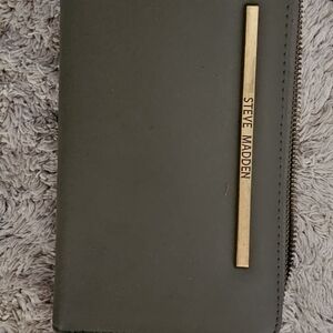 Steve Madden Olive Green Wallet with Gold Accent